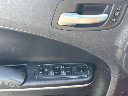 Used 2020 Dodge Charger SXT w/ Leather Interior Group image 12