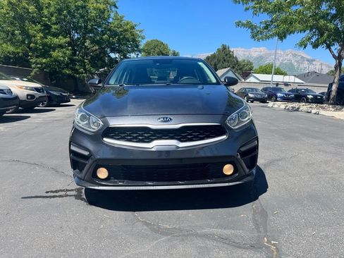 Used 2019 Kia Forte LXS FWD image 9