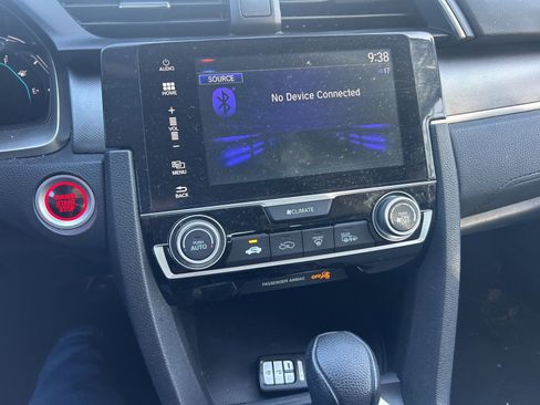 Used 2017 Honda Civic EX image 12