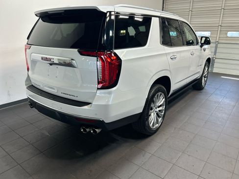 Used 2022 GMC Yukon Denali AWD/4WD image 3
