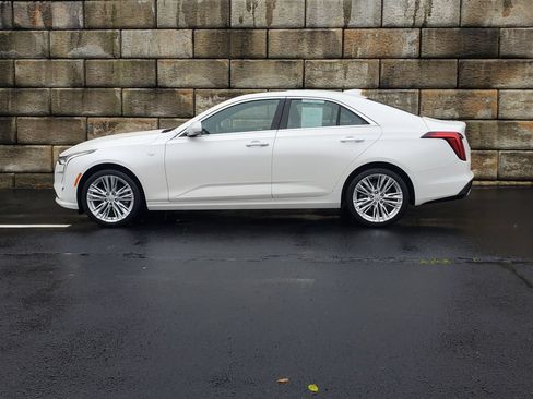 Used 2020 Cadillac CT4 Premium Luxury w/ Climate Package AWD/4WD image 2