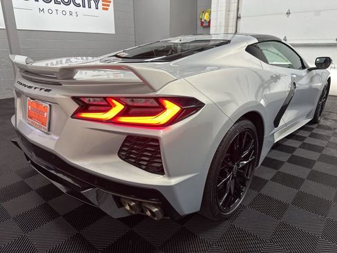 Used 2024 Chevrolet Corvette Stingray w/ Z51 Performance Package image 10