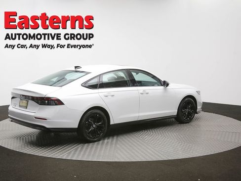 Used 2025 Honda Accord SE image 41