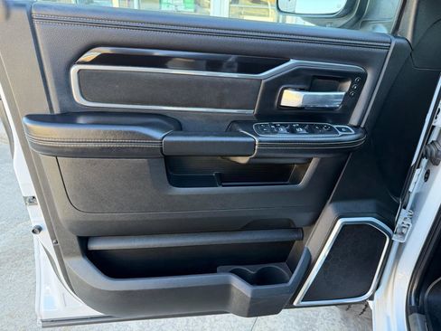 Used 2021 RAM 2500 Laramie w/ Night Edition image 20