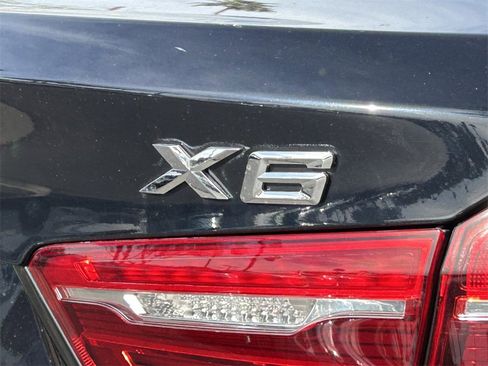 Used 2016 BMW X6 sDrive35i image 9