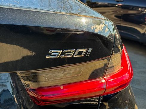 Used 2019 BMW 330i xDrive 330i xDrive AWD 4dr Sedan image 30