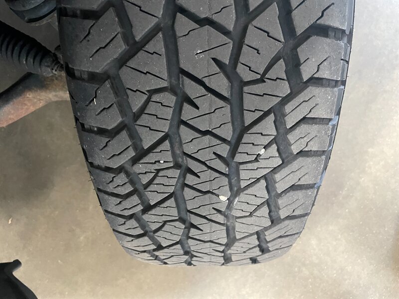 Used 2012 Ford F150 XLT w/ XLT Chrome Pkg AWD/4WD image 19