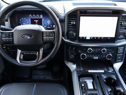 Used 2025 Ford F150 Platinum image 6