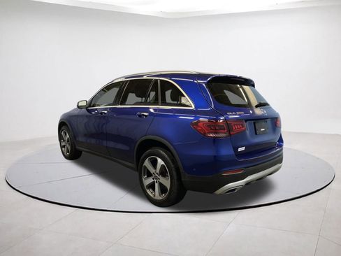 Used 2020 Mercedes-Benz GLC 300 4MATIC image 4