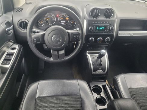 Used 2014 Jeep Compass Latitude AWD/4WD image 22