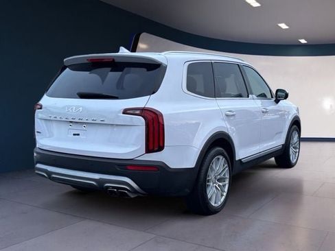 Used 2022 Kia Telluride SX w/ SX Prestige Package image 5