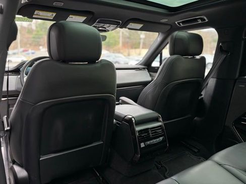 Used 2023 Land Rover Range Rover Sport SE AWD/4WD image 23