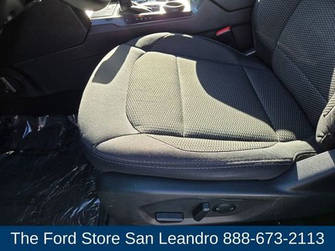 Certified 2019 Ford Explorer XLT image 18