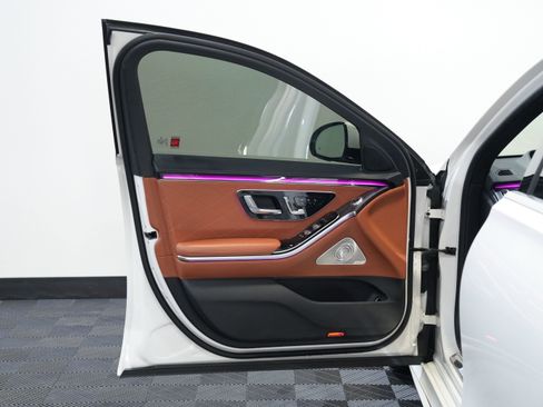 Used 2021 Mercedes-Benz S 580 4MATIC Sedan image 21