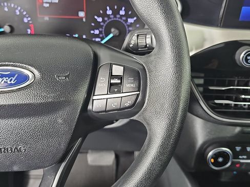 Used 2020 Ford Escape SE FWD image 15