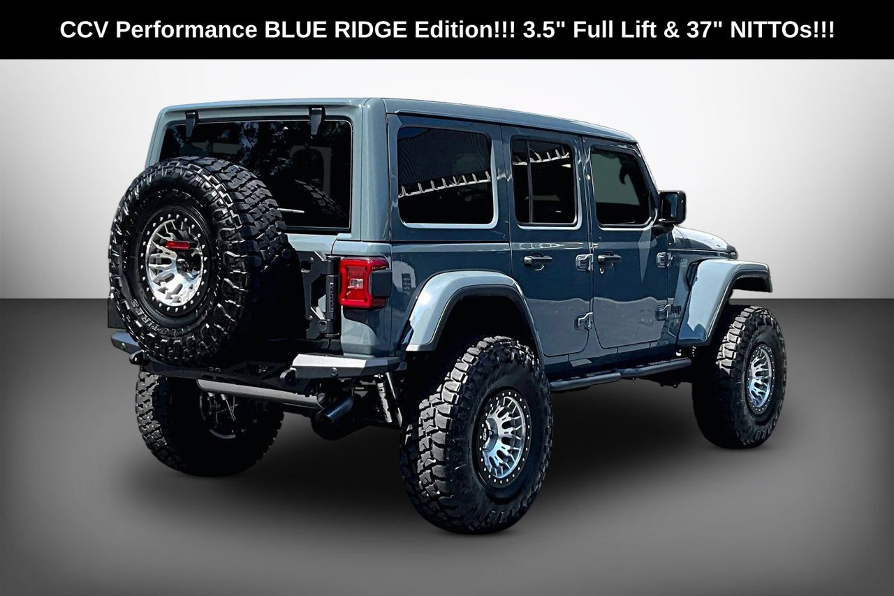 New 2026 Jeep Wrangler Unlimited Sahara AWD/4WD image 8