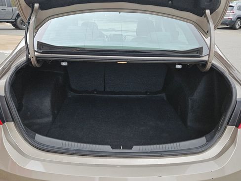 Used 2023 Chevrolet Malibu LT image 29