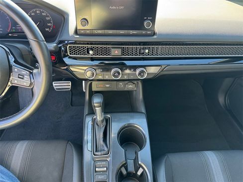 Certified 2022 Honda Civic Sport image 10