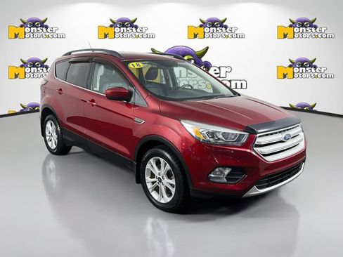 Used 2018 Ford Escape SEL AWD/4WD image 3