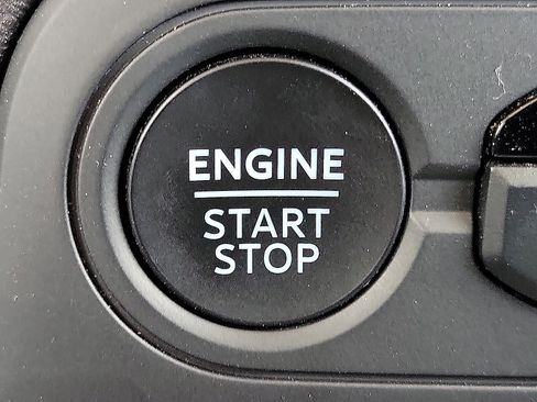 Used 2025 Ford Bronco Sport Big Bend image 17