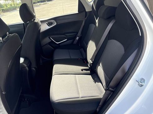 Used 2024 Kia Soul LX w/ Option Group 015 image 12