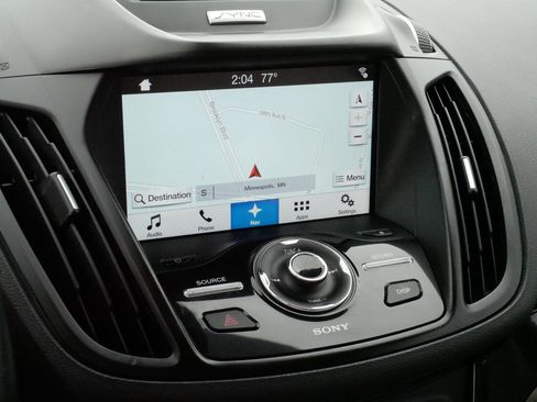 Used 2017 Ford Escape Titanium AWD/4WD image 22