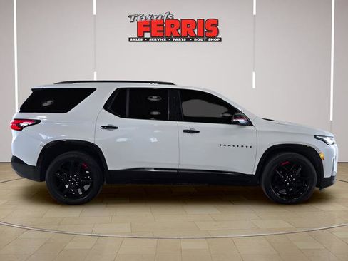 Used 2023 Chevrolet Traverse Premier w/ Redline Edition AWD/4WD image 9