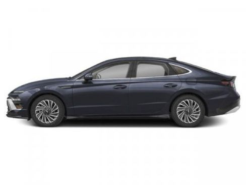 New 2025 Hyundai Sonata Limited image 3
