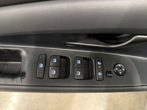 New 2026 Hyundai Elantra Sport FWD image 23