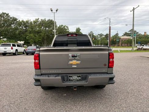 Used 2017 Chevrolet Silverado 1500 LT w/ All Star Edition AWD/4WD image 6