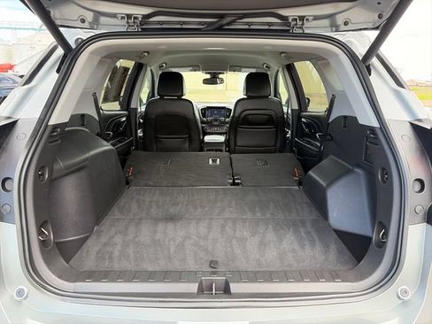 Used 2023 GMC Terrain AT4 AWD/4WD image 41