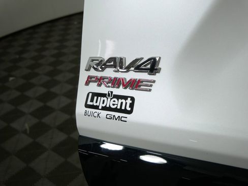 Used 2024 Toyota RAV4 XSE image 5