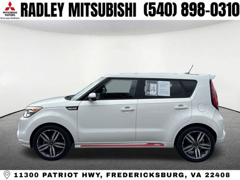 Used 2014 Kia Soul + FWD image 19