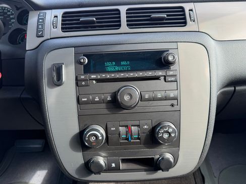 Used 2008 Chevrolet Tahoe LS image 15