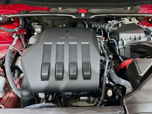 Used 2024 Mitsubishi Eclipse Cross ES image 29