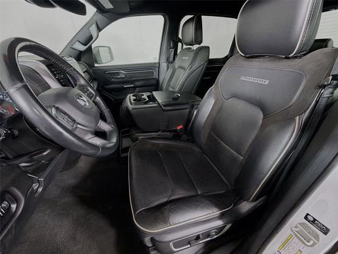 Used 2023 RAM 1500 Laramie AWD/4WD image 2