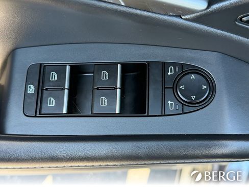 Used 2023 MAZDA CX-30 AWD 2.5 S w/ Select Package image 19