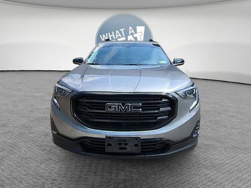 Used 2019 GMC Terrain SLE w/ Driver Convenience Package AWD/4WD image 9