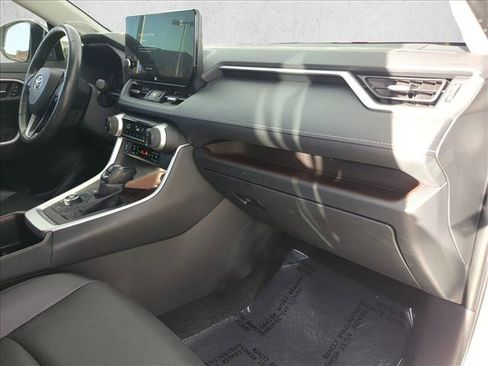 Used 2024 Toyota RAV4 Limited image 23