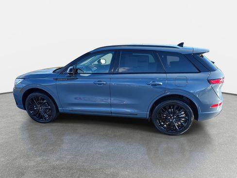 New 2026 Lincoln Corsair Reserve image 8