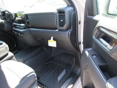 New 2026 Chevrolet Silverado 1500 RST w/ RST Select Package AWD/4WD image 21