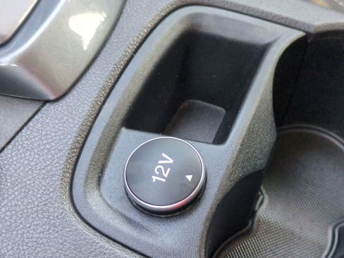 Used 2012 Ford Focus Titanium w/ Cargo Management Pkg image 32