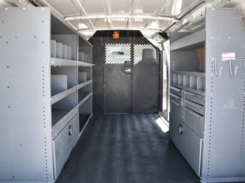 Used 2014 Ford E-150 and Econoline 150 RWD image 12