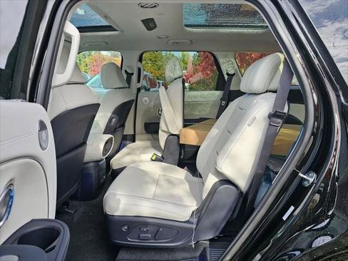New 2026 Hyundai Palisade Calligraphy AWD/4WD image 13