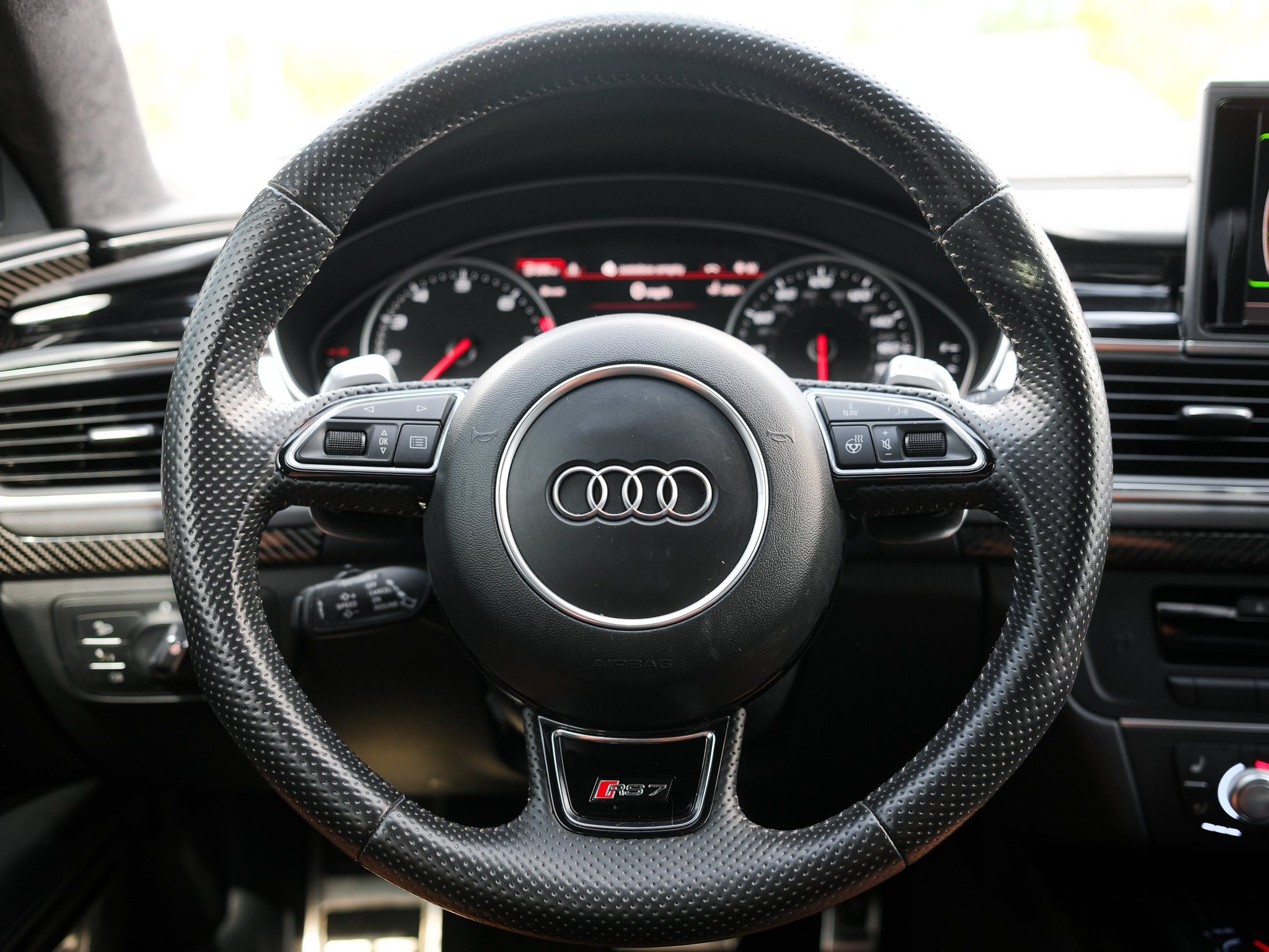 Used 2016 Audi RS 7 Prestige w/ Carbon-Optic Package AWD/4WD image 16