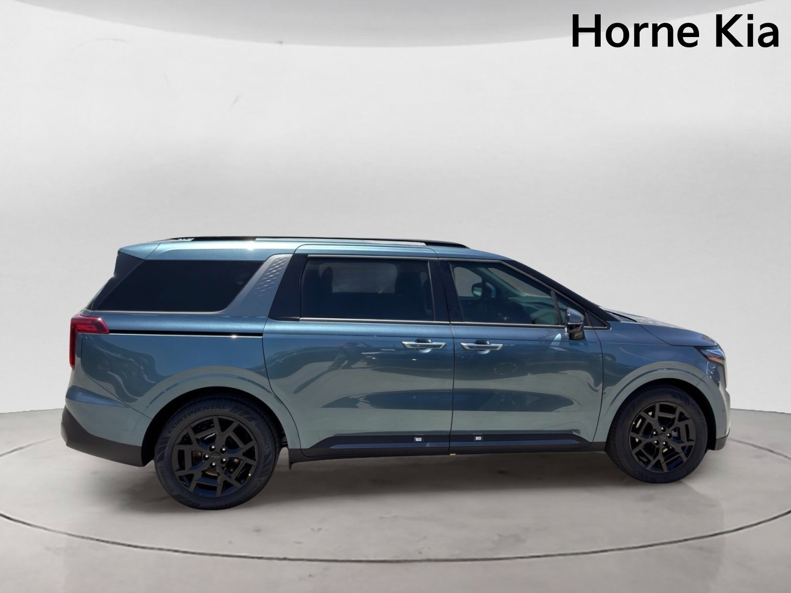 New 2026 Kia Carnival SX w/ SX Dark Edition Package FWD image 3