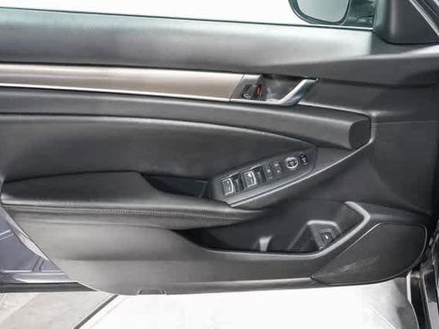 Used 2019 Honda Accord LX image 21