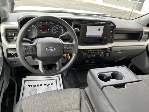 Used 2024 Ford F350 XL w/ FX4 Off-Road Package image 16