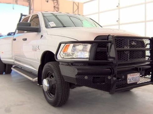 Used 2018 RAM 3500 Tradesman w/ Max Tow Package AWD/4WD image 4