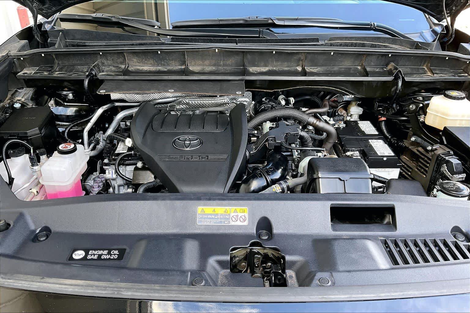 Used 2026 Toyota Highlander XLE AWD/4WD image 32